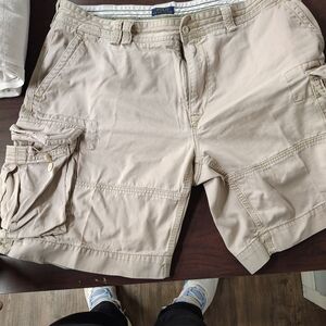 Men's Tan Cargo Shorts